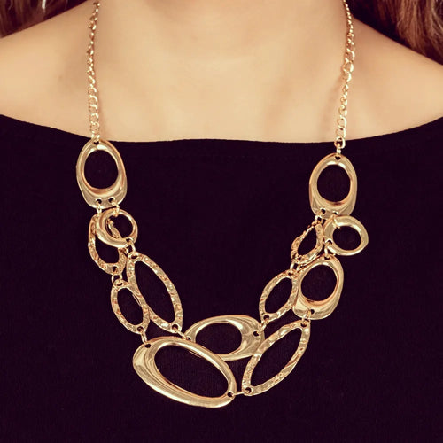 Game OVAL Necklace Gold