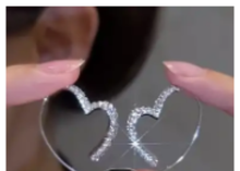 Load image into Gallery viewer, Elegant Silver Heart Earrings