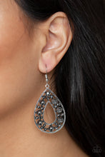 Load image into Gallery viewer, Midnight Magic Earrings Silver