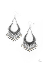 Load image into Gallery viewer, Sahara Fiesta Earrings Silver/White