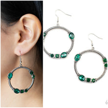 Load image into Gallery viewer, Glamorous Garland Earrings Green
