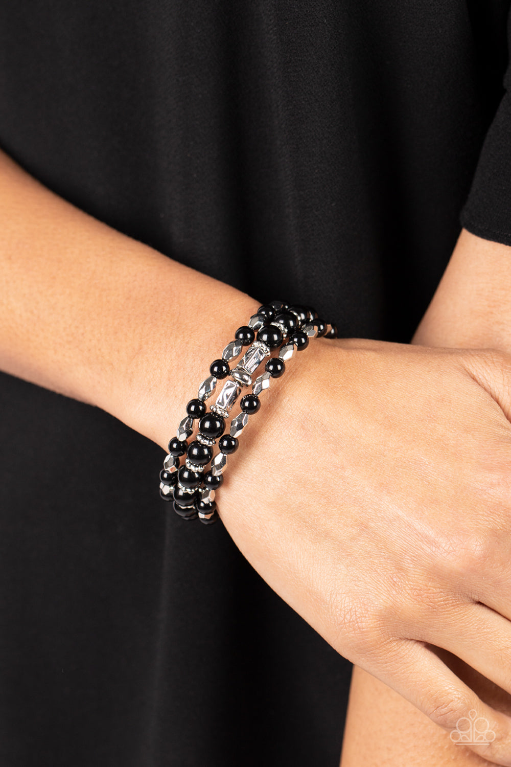 Colorfully Coiled Bracelet Black/Silver