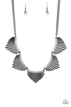 Load image into Gallery viewer, MANE Street Necklace Black