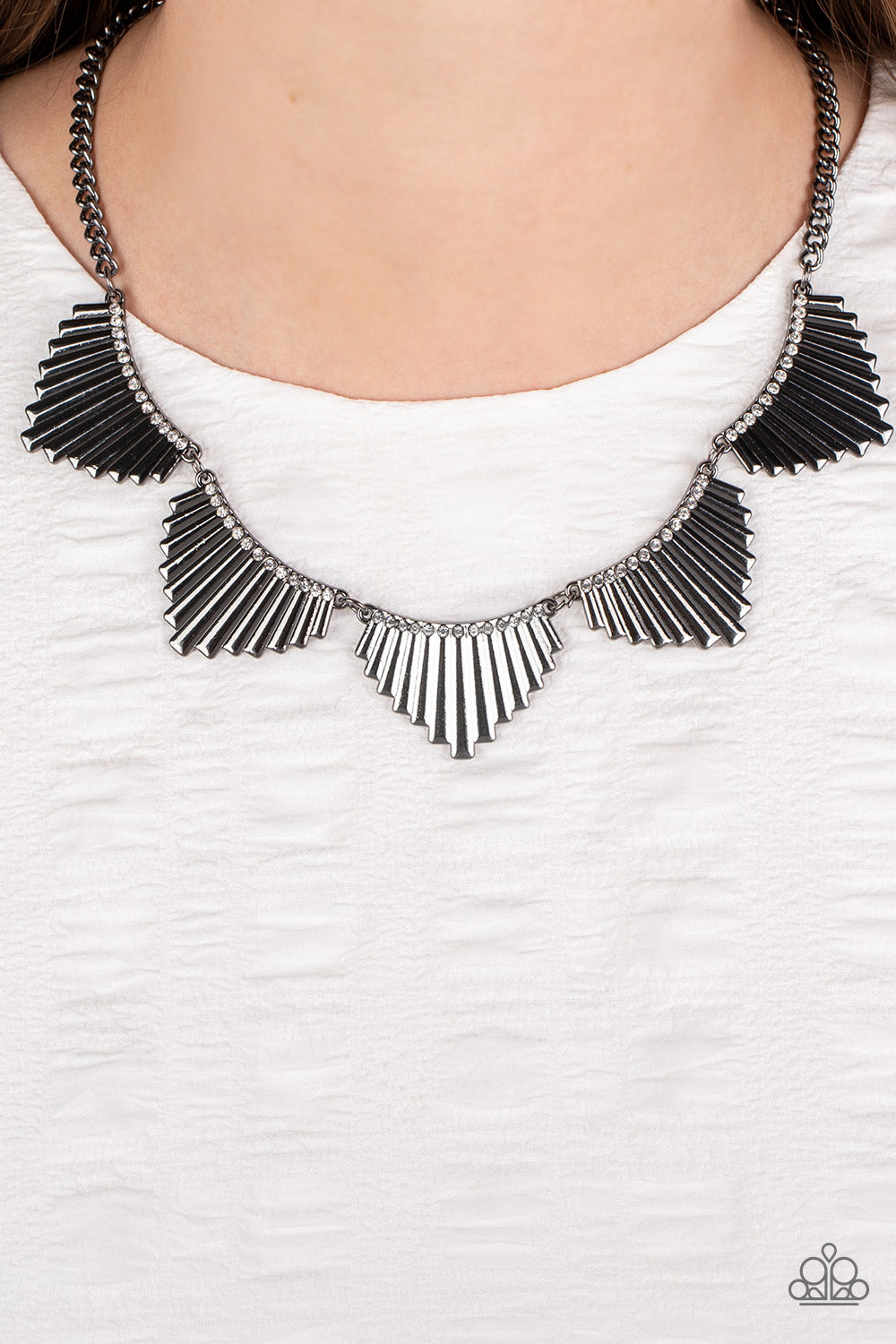 MANE Street Necklace Black