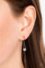 Load image into Gallery viewer, MANE Street Necklace Black