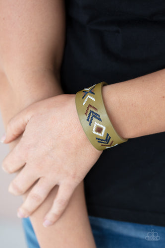 Cliff Glyphs Urban Braceket Multi Color
