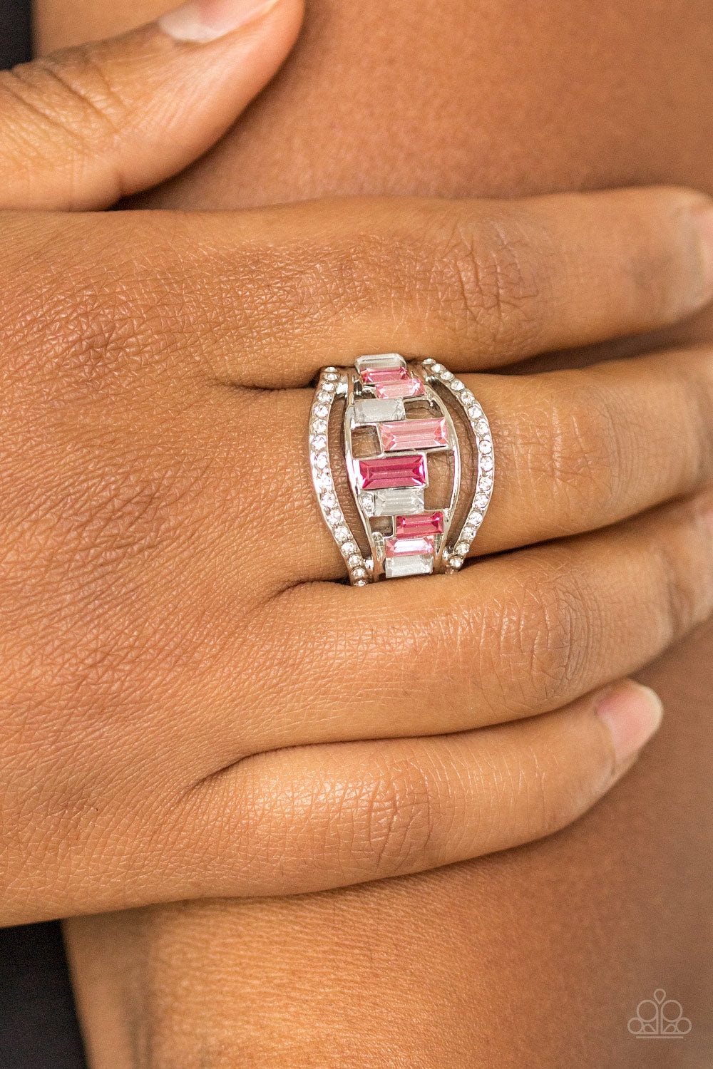 Treasure Chest Ring Pink/Silver
