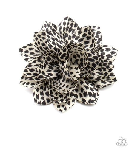Deep In The Jungle Hair Clip White/Black