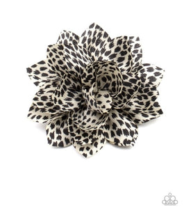 Deep In The Jungle Hair Clip White/Black