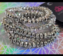 Load image into Gallery viewer, Best Of LUXE Bracelet White